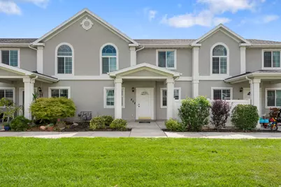 802 Brookside Ct, Payson, UT 84651 - Photo 2