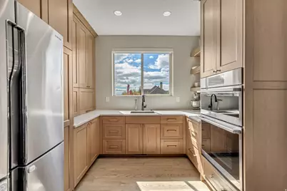 5843 W Century Heights Dr N, Highland, UT 84003 - Photo 6