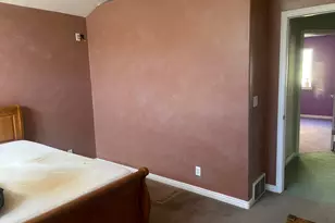 872 Quinn Ct, Ogden, UT 84404 - Photo 16