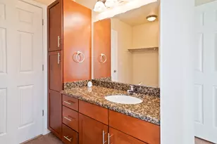 520 S 500 E, Salt Lake City, UT 84102 - Photo 22