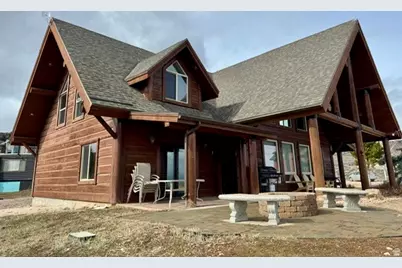 2724 S Stickseed Cir, Garden City, UT 84028 - Photo 2