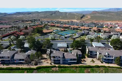 860 Village Rd #F-7, Saint George, UT 84770 - Photo 10