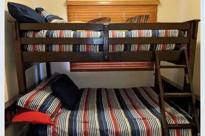 860 Village Rd #F-7, Saint George, UT 84770 - Photo 2