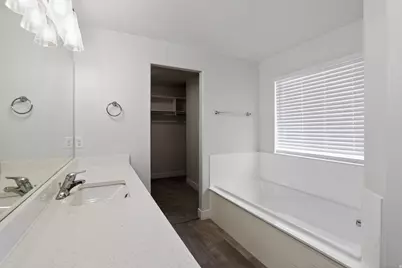 62 N Morning View Dr, Saratoga Springs, UT 84045 - Photo 22