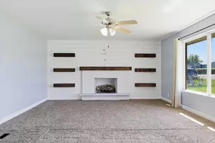 180 W 300 N, Hyrum, UT 84319 - Photo 4