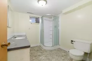 180 W 300 N, Hyrum, UT 84319 - Photo 16