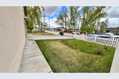 1489 W 250 S, Vernal, UT 84078 - Photo 22