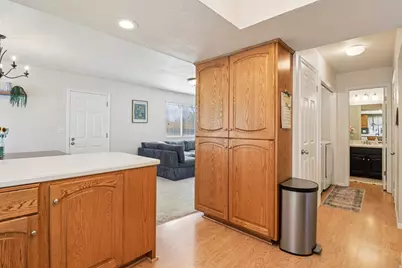 1107 W 450 S, Layton, UT 84041 - Photo 16