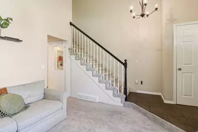 1107 W 450 S, Layton, UT 84041 - Photo 6