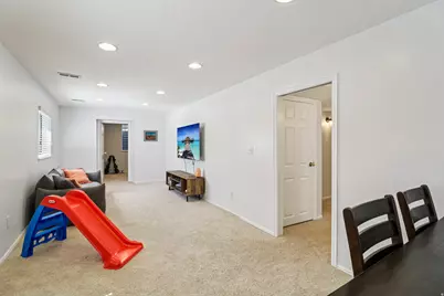 1107 W 450 S, Layton, UT 84041 - Photo 40