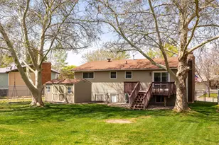 5548 S 2950 W, Roy, UT 84067 - Photo 34