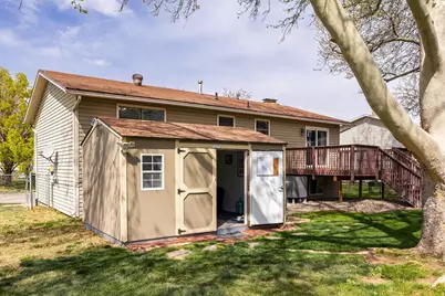 5548 S 2950 W, Roy, UT 84067 - Photo 28