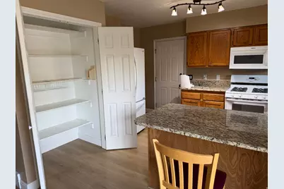 1948 N 520 W, Orem, UT 84057 - Photo 4