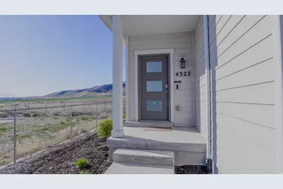 4322 E Cotton Dr, Eagle Mountain, UT 84005 - Photo 8