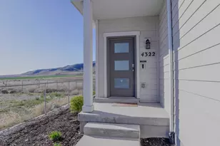 4322 E Cotton Dr, Eagle Mountain, UT 84005 - Photo 8