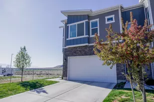 4322 E Cotton Dr, Eagle Mountain, UT 84005 - Photo 4