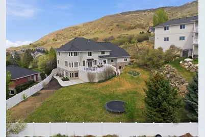 1440 E Northridge Dr, Bountiful, UT 84010 - Photo 2