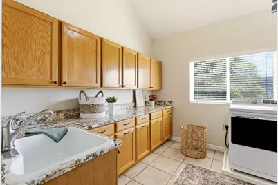 1440 E Northridge Dr, Bountiful, UT 84010 - Photo 30
