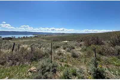 368 W Morning Star Cir #9, Garden City, UT 84028 - Photo 16