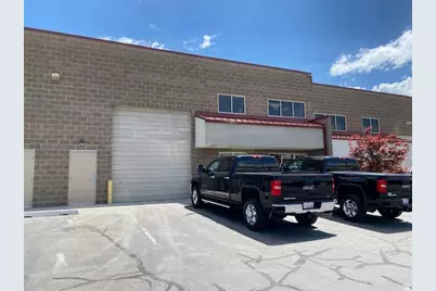 6537 S Cottonwood St, Murray, UT 84107 - Photo 1
