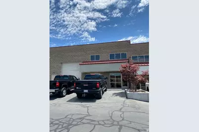 6537 S Cottonwood St, Murray, UT 84107 - Photo 2