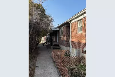 1810 S 800 E, Salt Lake City, UT 84105 - Photo 2