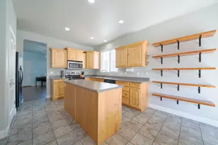 1897 W 2250 N, Lehi, UT 84048 - Photo 8