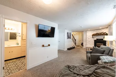 166 E 3000 S, Bountiful, UT 84010 - Photo 10