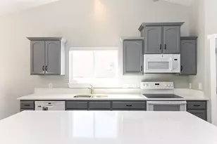 1402 N 650 E, Tooele, UT 84074 - Photo 24