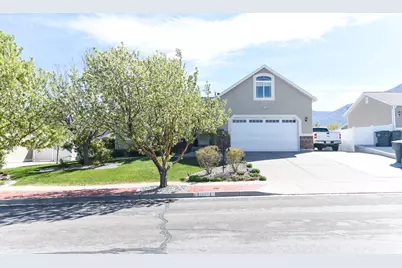 1402 N 650 E, Tooele, UT 84074 - Photo 2