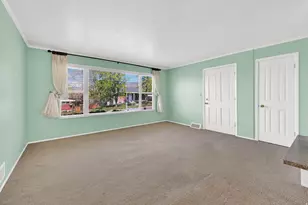 644 Crestwood Cir, Bountiful, UT 84010 - Photo 4