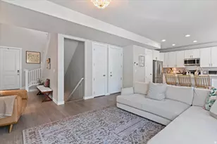 15 W Orch Ln, Bountiful, UT 84010 - Photo 6