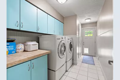 3291 S 300 W, Bountiful, UT 84010 - Photo 22