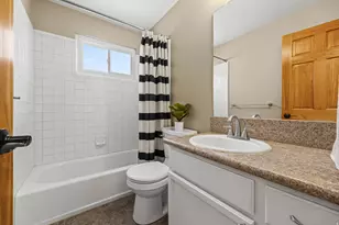 11406 S Gracey Ln E, Sandy, UT 84092 - Photo 24