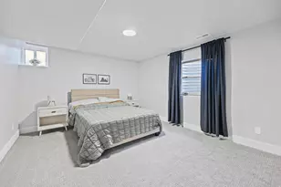 11406 S Gracey Ln E, Sandy, UT 84092 - Photo 32