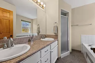 11406 S Gracey Ln E, Sandy, UT 84092 - Photo 20