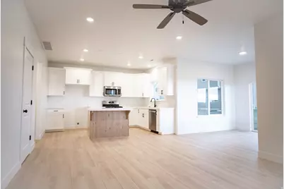 1133 N 1060 #29 W, Salem, UT 84653 - Photo 2