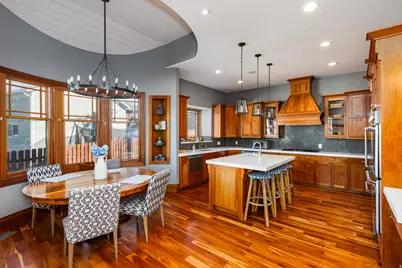 2751 E 4430 S, Holladay, UT 84124 - Photo 6