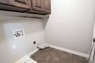 3164 N Peregrine Way, Layton, UT 84040 - Photo 12