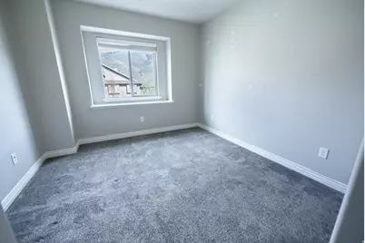 3164 N Peregrine Way, Layton, UT 84040 - Photo 10