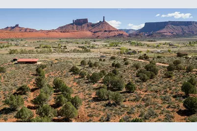 134 W Buchanan Ln, Castle Valley, UT 84532 - Photo 24