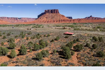 134 W Buchanan Ln, Castle Valley, UT 84532 - Photo 32