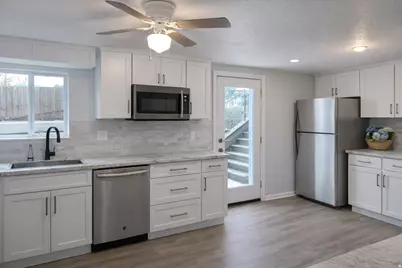 656 W 600 N, Clearfield, UT 84015 - Photo 12