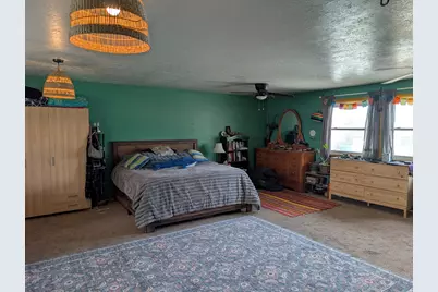 656 W 600 N, Clearfield, UT 84015 - Photo 10