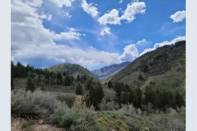 11607 Middle Fork Dr #SR16, Huntsville, UT 84317 - Photo 4