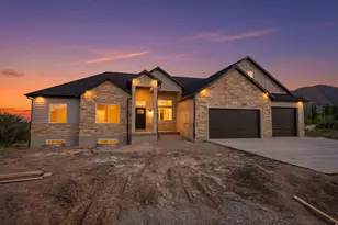 417 E Skyline Dr, Brigham City, UT 84302 - Photo 2