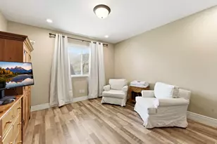 1102 N Summit View Dr, Saratoga Springs, UT 84045 - Photo 30