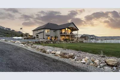 1102 N Summit View Dr, Saratoga Springs, UT 84045 - Photo 92