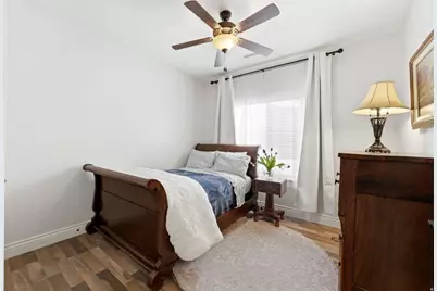 1102 N Summit View Dr, Saratoga Springs, UT 84045 - Photo 18