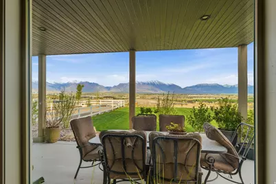 1102 N Summit View Dr, Saratoga Springs, UT 84045 - Photo 14